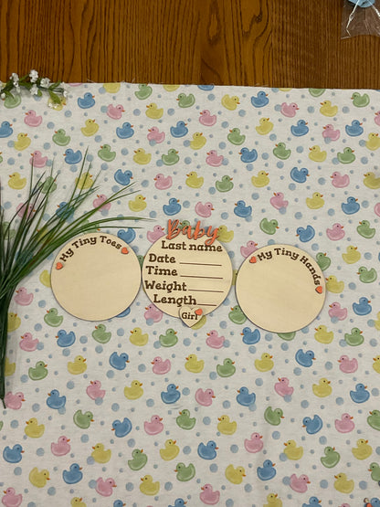 Baby GIRL Keepsake Announcement with Hands and Toes! Font 2