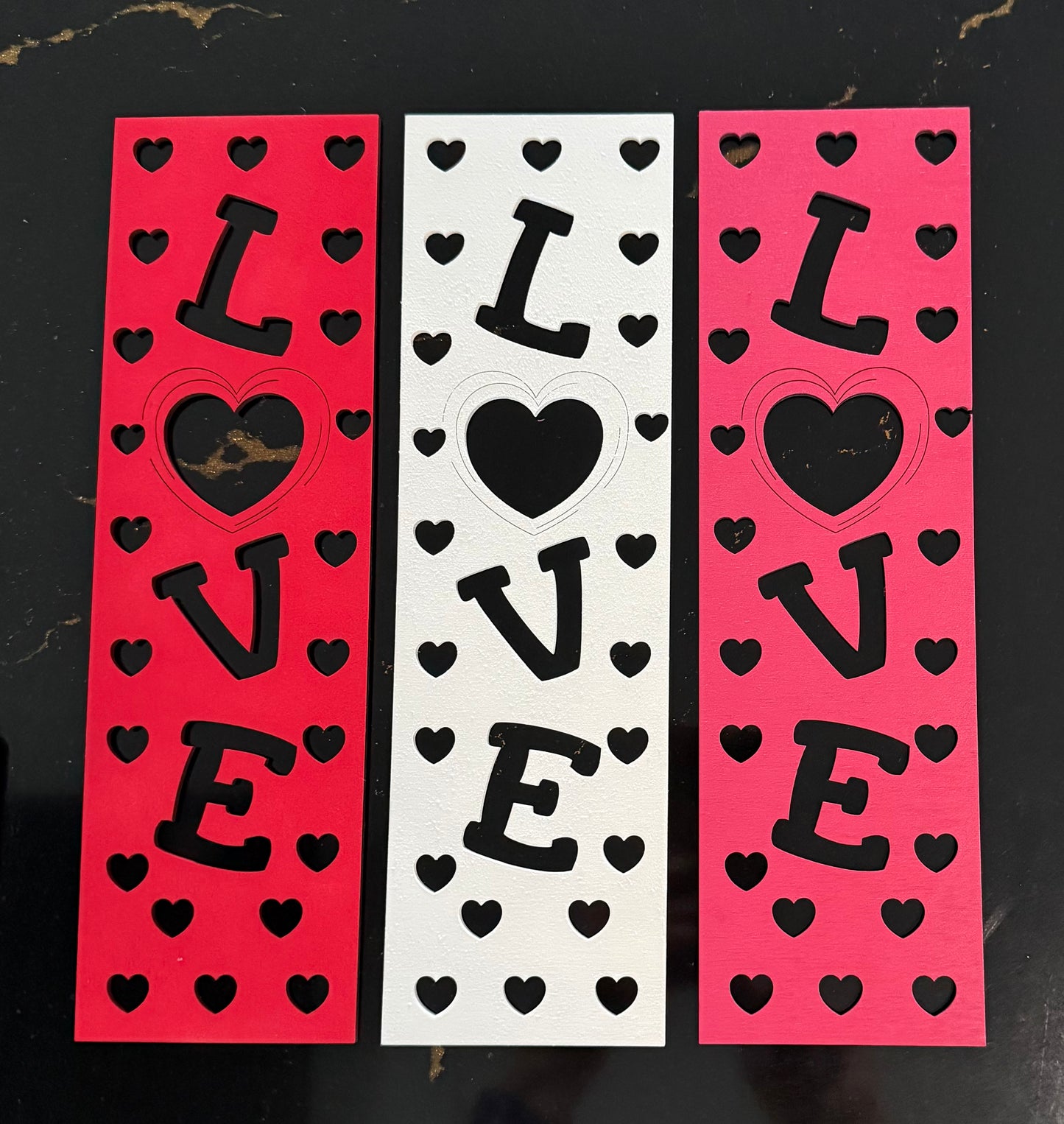 Wine & Gift Box Front Valentine LOVE