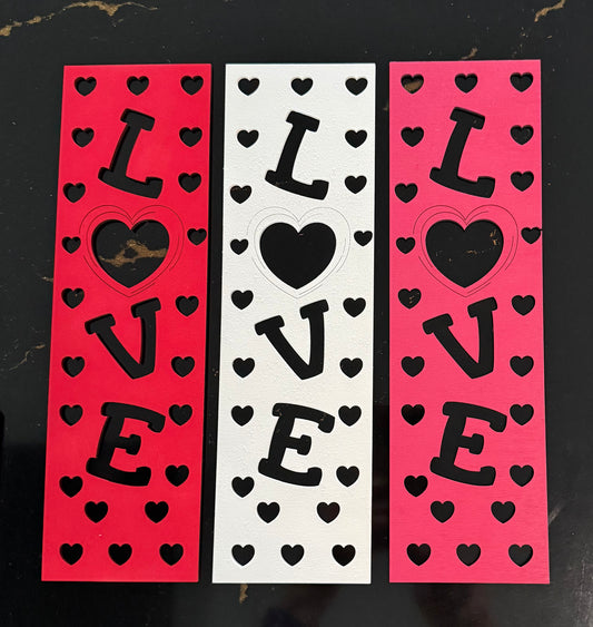 Wine & Gift Box Front Valentine LOVE